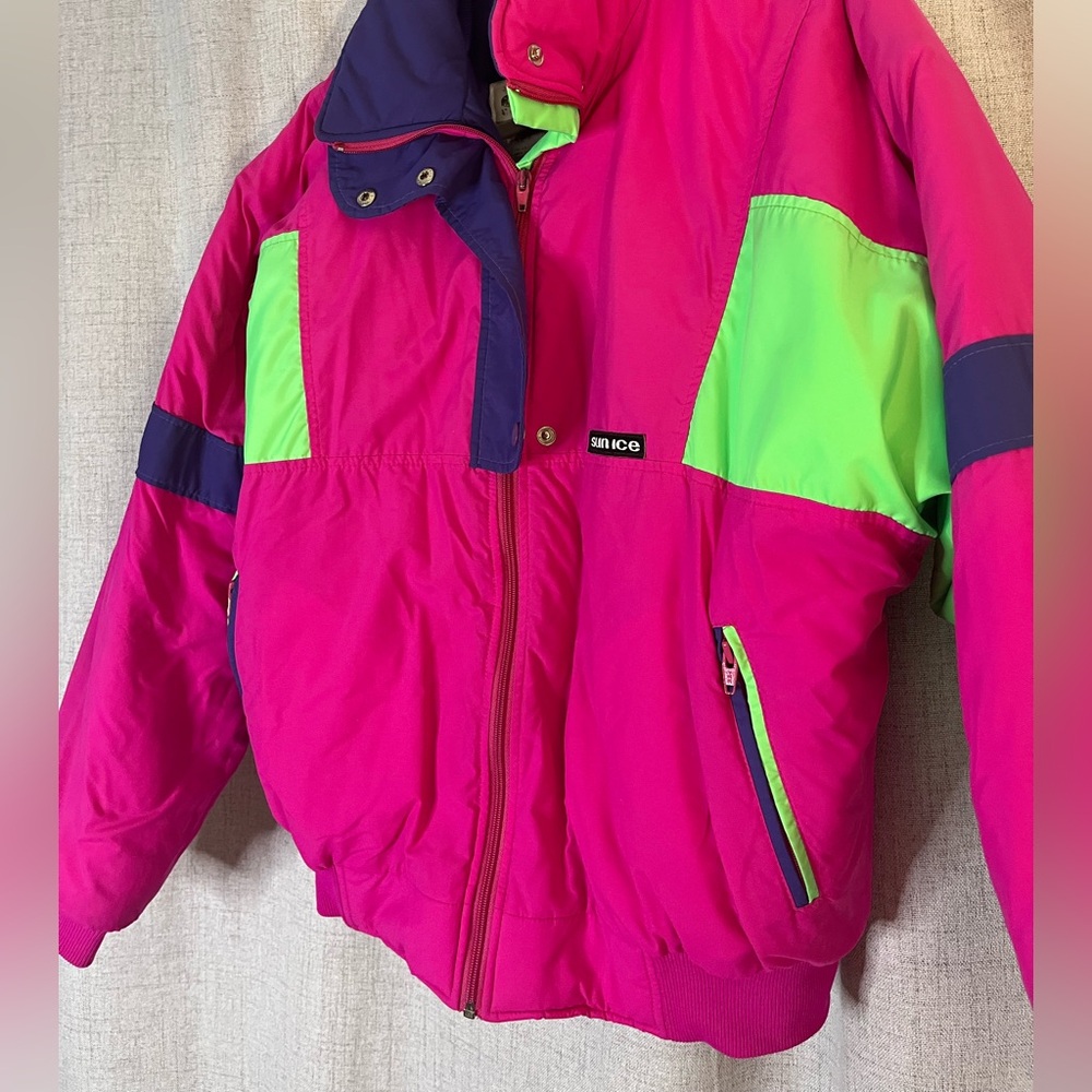 American Vintage Neon ski sports jacket women’s